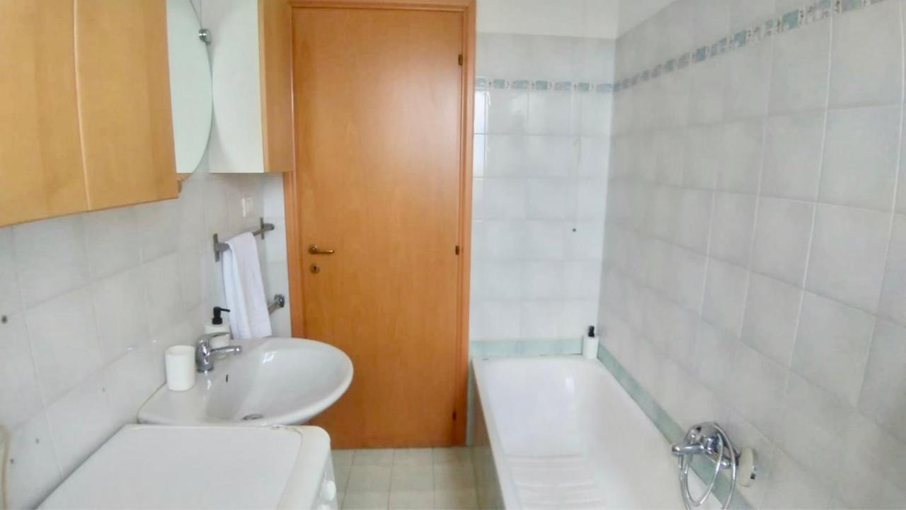 Cleo Camelia Apartment Falconara Marittima Bagian luar foto