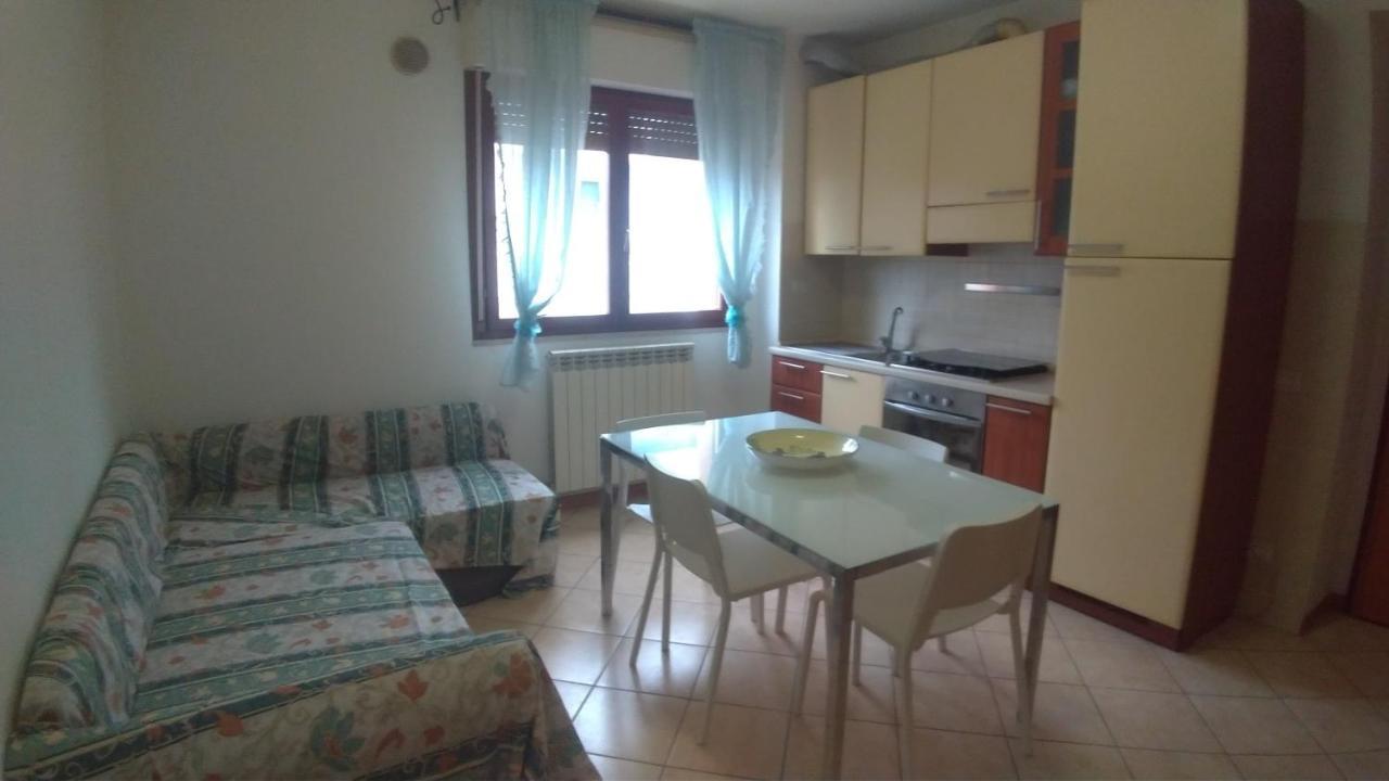 Cleo Camelia Apartment Falconara Marittima Bagian luar foto